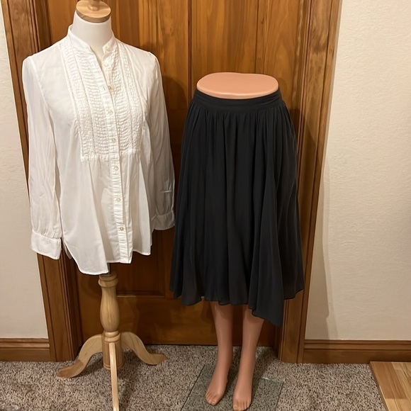 EUC J. Crew Gray 100% Lightweight Cotton Skirt Size 8